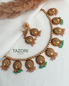Morni matte gold necklace set