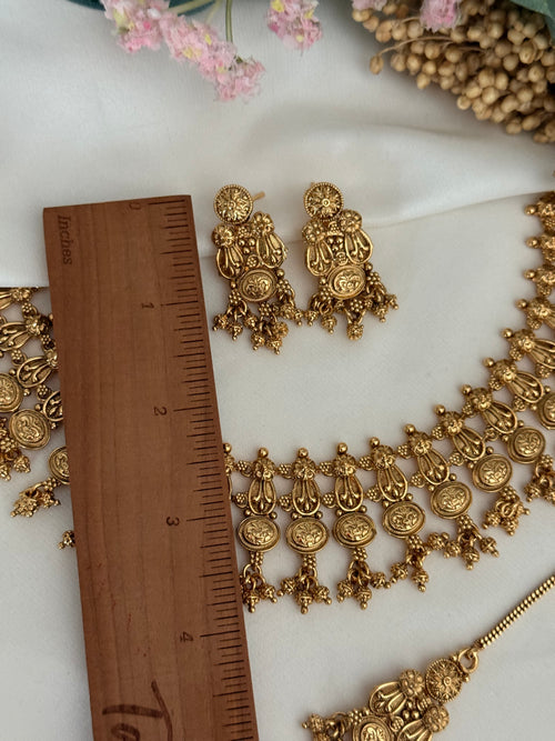 Riya gold Necklace Set