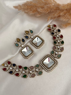 Uncut kundan choker Set