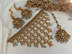Taj waterfall Choker Set