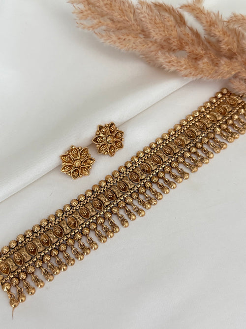 Lily Choker Set