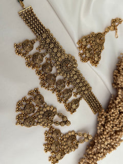 Gold imitation Choker Set