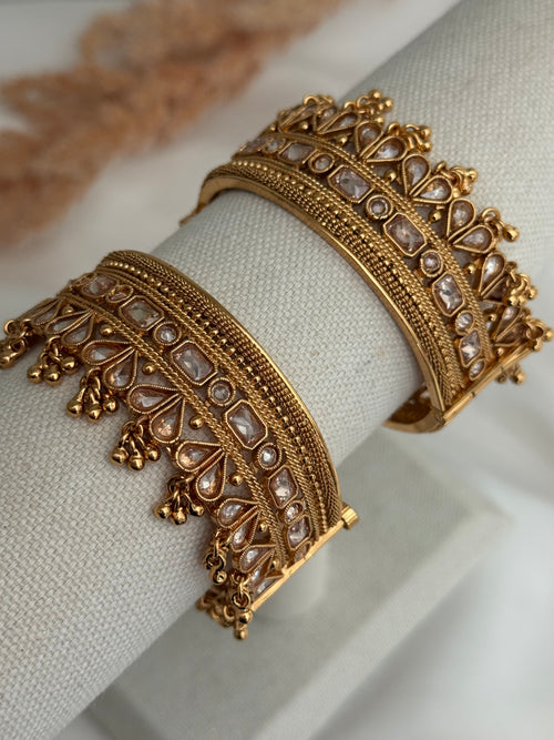 Noor Polki Gajre Set