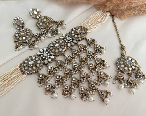 Mirror pearl waterfall Choker Set