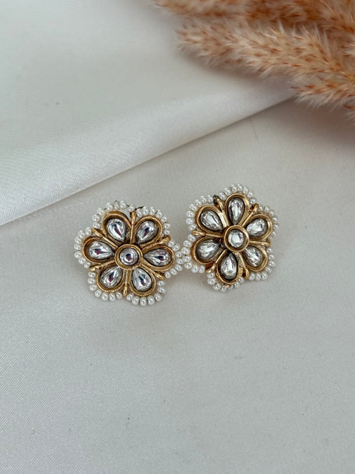 Kundan Studs