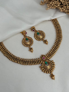 Gold imitation necklace Set