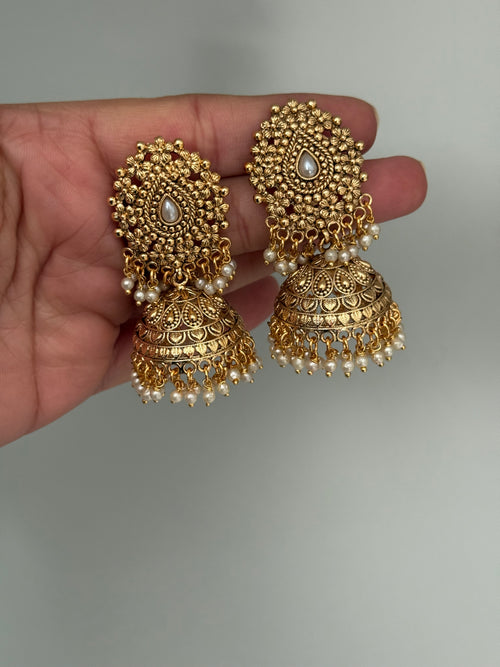 Gold imitation jhumka x Tikka Set