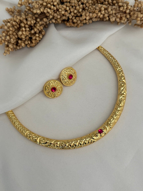 Punjabi traditional Hasli set