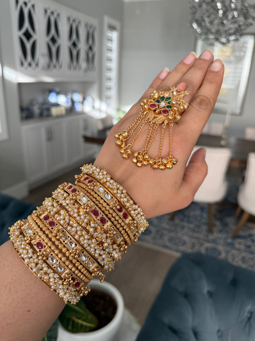 Kundan x Pearl bangles stack