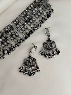 Oxidized mirror Choker Set