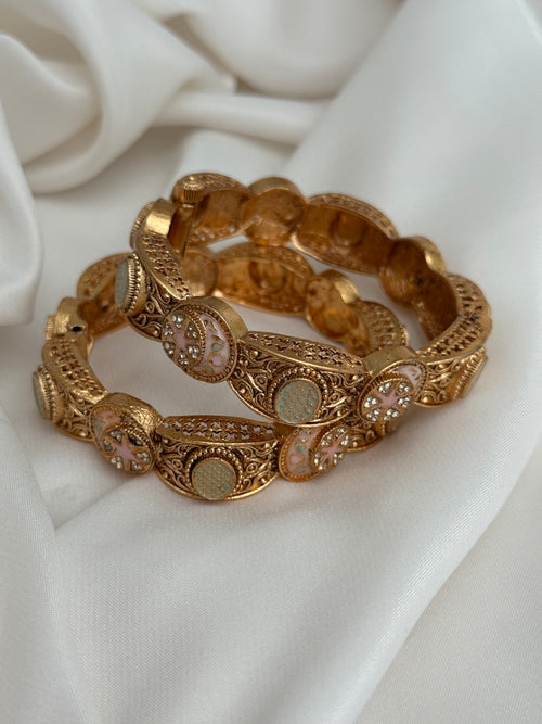 Gold Imitation Bangle Set