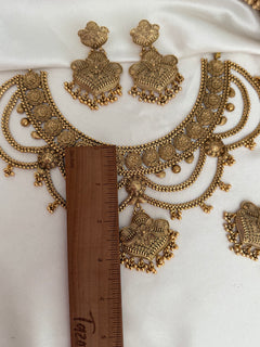 Bani gold necklace Set