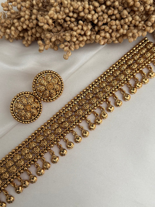 Gold imitation Choker Set