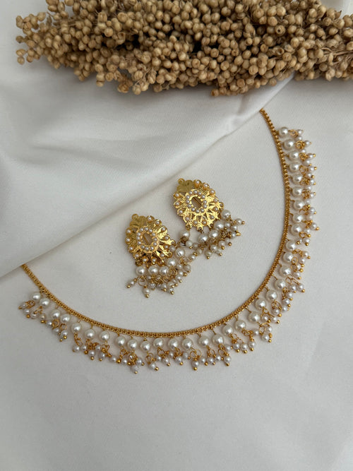 Traditional Pearl necklace Set