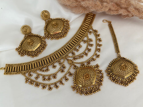 Jiya Gold Choker Set