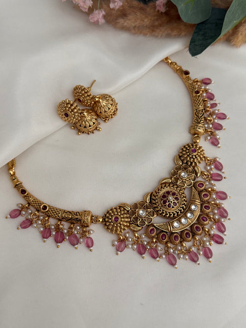 Gold hasli Kundan set