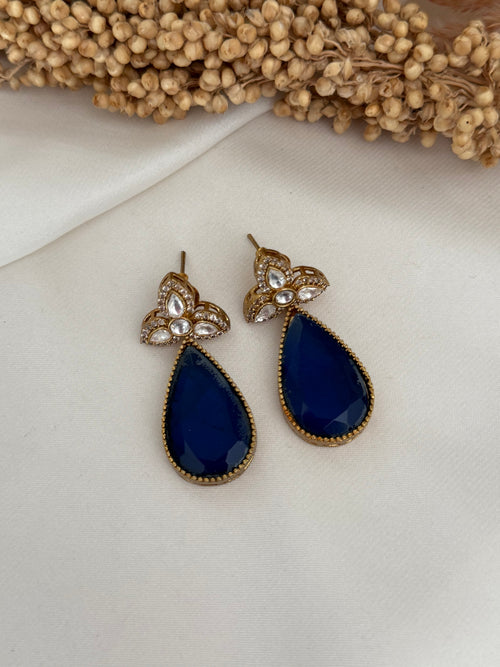 Tyani earrings