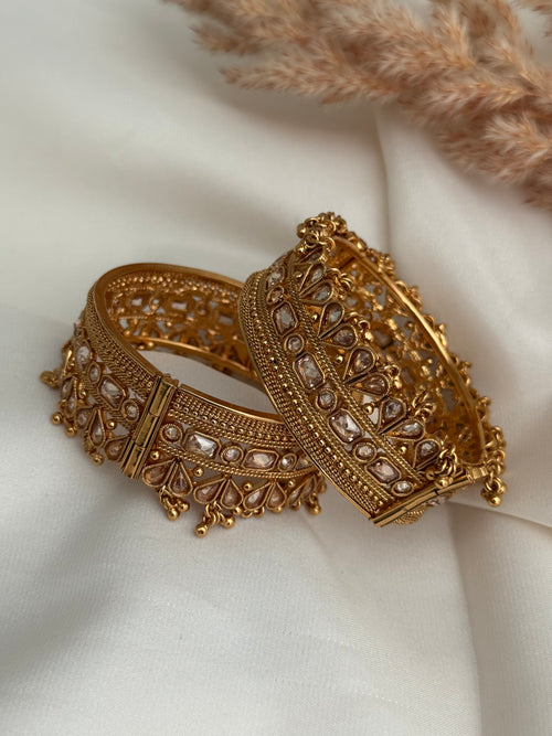 Noor Polki Gajre Set