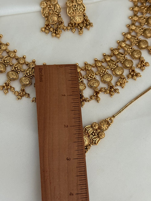 Riya gold Necklace Set