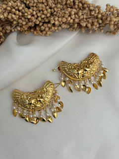 Morni hair pins with pearls