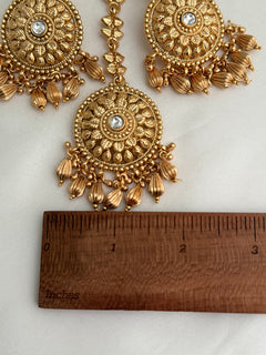 Gold imitation earrings Set