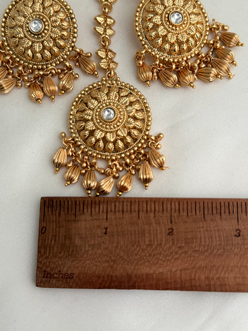 Gold imitation earrings Set