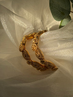 Gold Imitation Kada Set