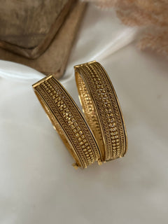 Antique Gold Kada Set