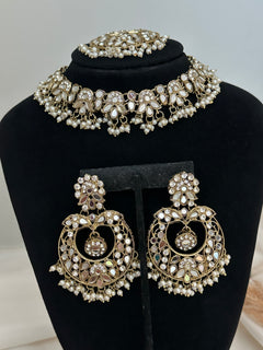 Pearl Mirror Choker Set