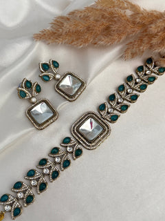 Uncut kundan choker Set