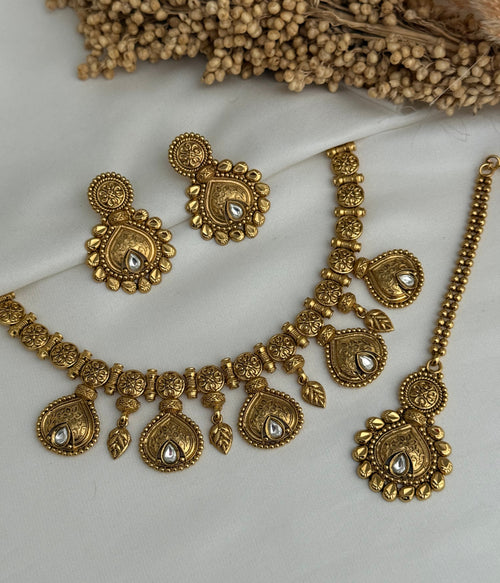 Heer necklace Set
