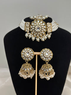 Pearl Kundan Choker Set