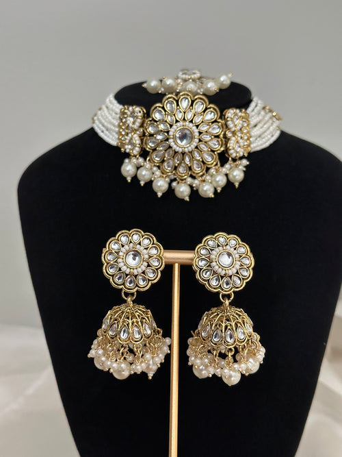 Pearl Kundan Choker Set