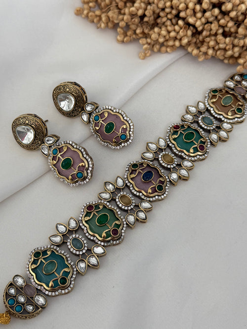 Multicolor Monalisa Kundan Choker Set