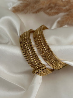 Antique Gold Kada Set