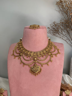 Bani gold necklace Set