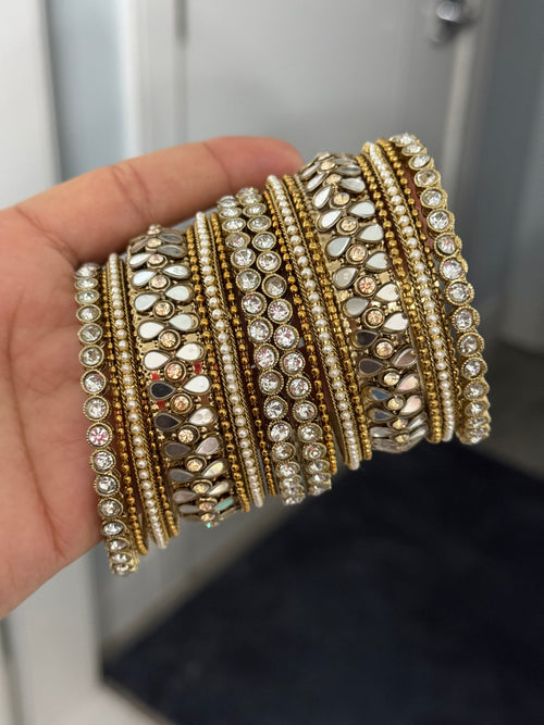 Mirror bangles set