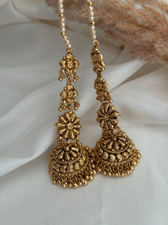Gold single jhumki Earrings