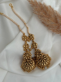 Gold single jhumki Earrings