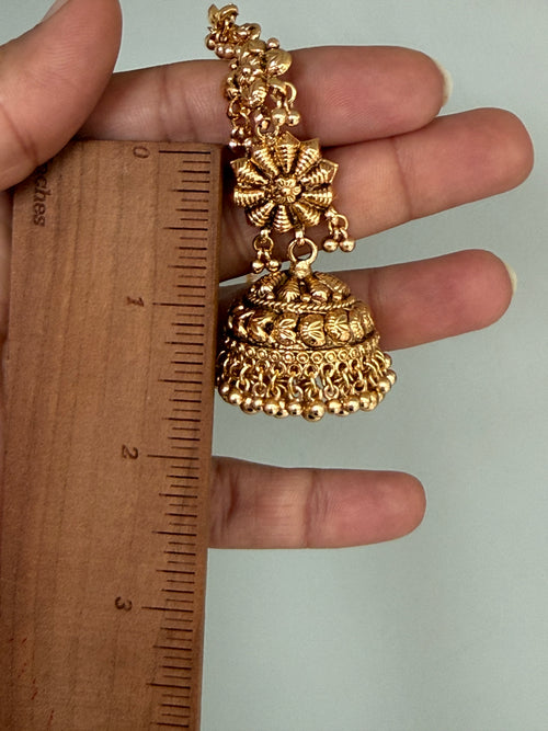 Gold single jhumki Earrings