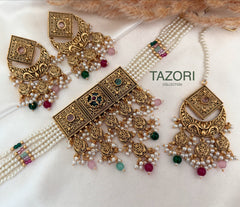 Aliya gold Choker Set