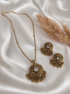 Gold imitation pendant Necklace Set