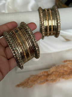 Antique gold metal Bangles Set