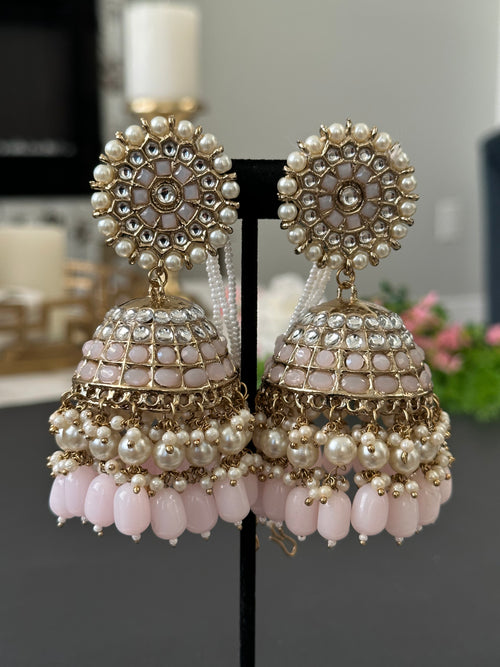 Baby Pink Kundan Jhumka