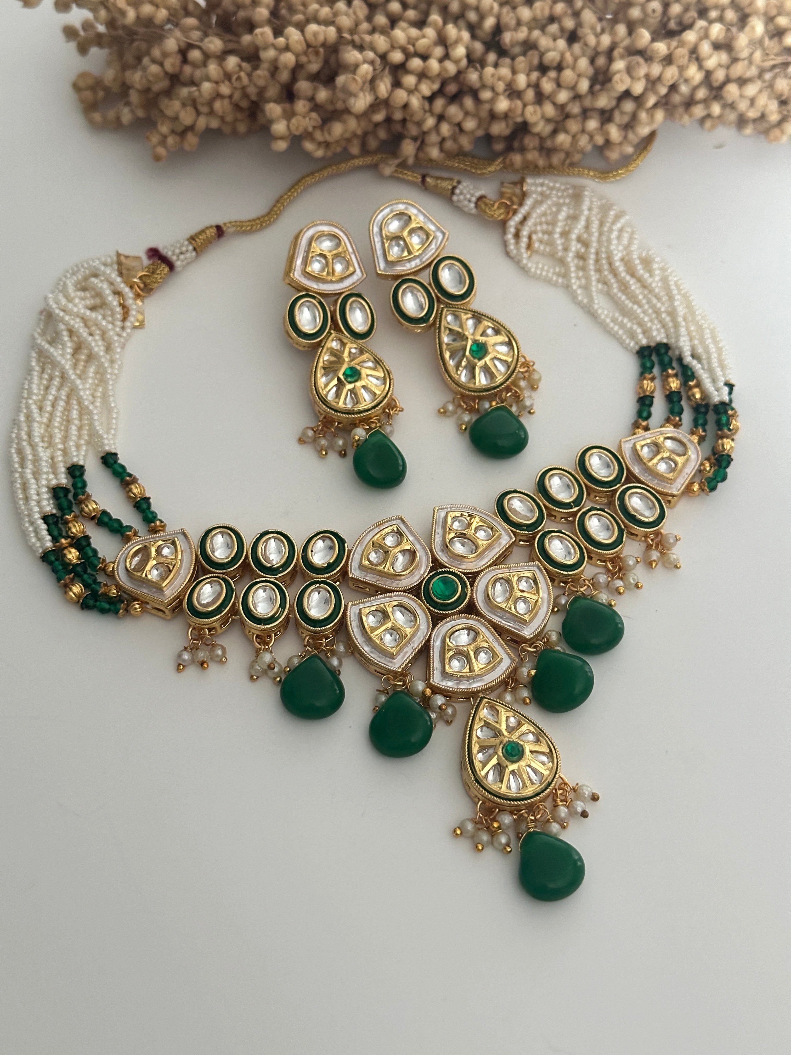 
      Green Pachi Kundan Choker Set
 – Tazori Collection