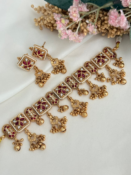 Pearl x Gold Choker Set
