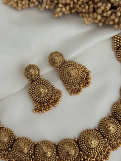 Gold imitation necklace set