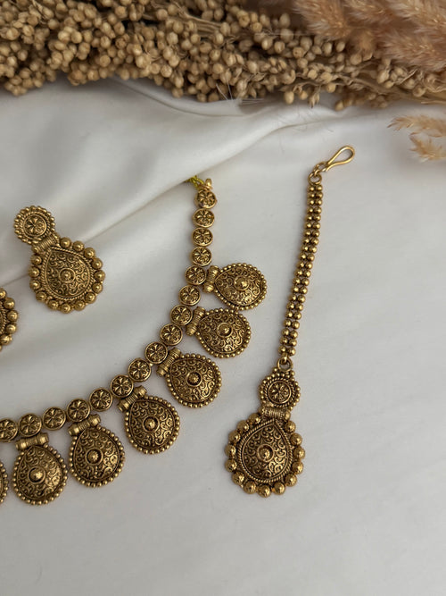 Gold Necklace set
