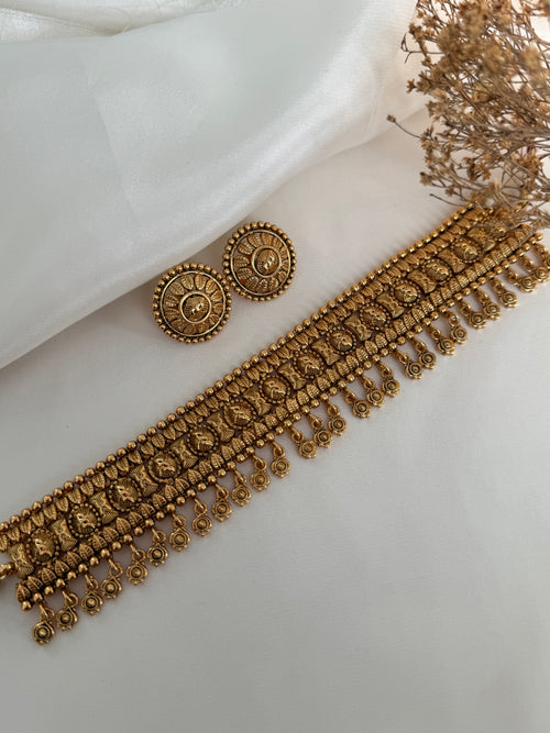 Mehar Gold imitation Choker Set