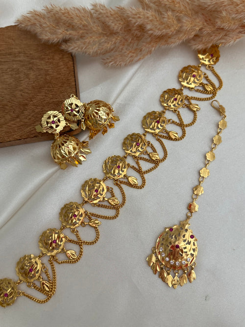 Traditional Patra Choker Set